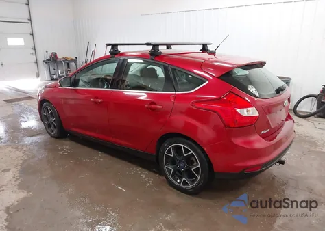 2012 Ford Focus Titanium z USA, uszkodzony, nr VIN 1FAHP3N24CL166850